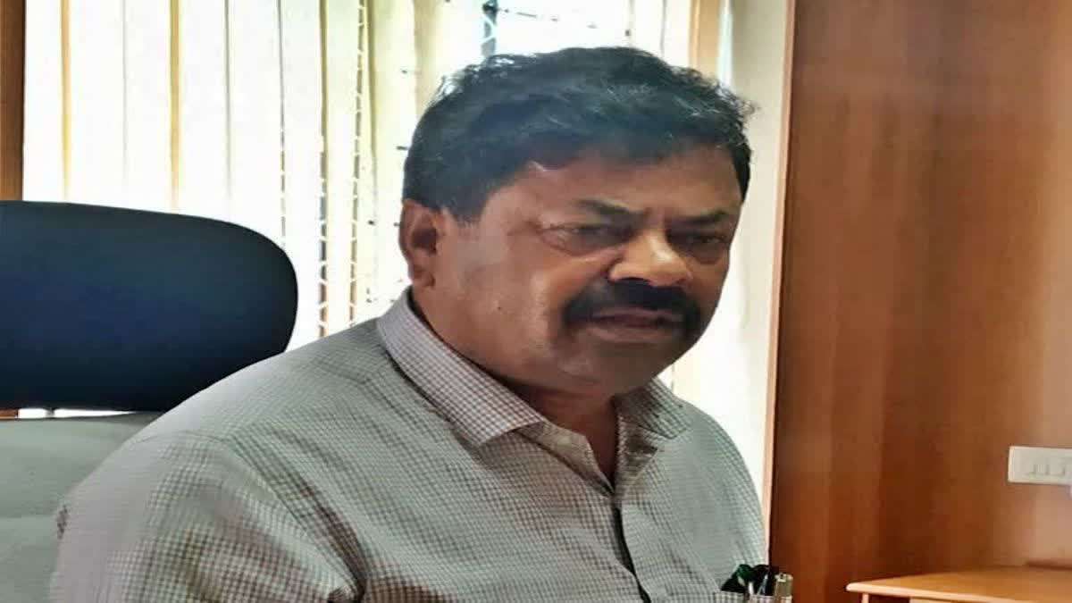 Karnataka: BJP slaps notice on ex-minister Renukacharya for anti-party remarks