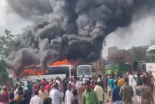 fire at Khadgarha bus stand in Ranchi