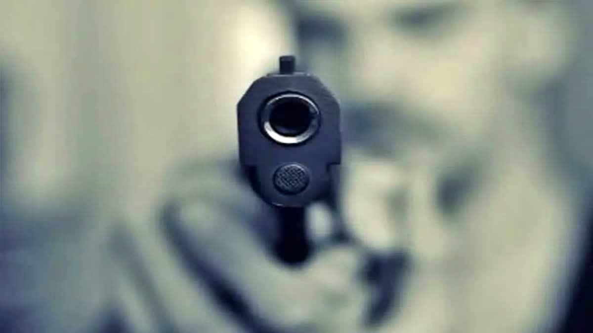 MAN SHOT DEAD IN HARYANA  MURDER IN HARYANA  25 കാരനെ വെടിവച്ച് കൊന്നു  ഗുരുഗ്രാമില്‍ കൊലപാതകം