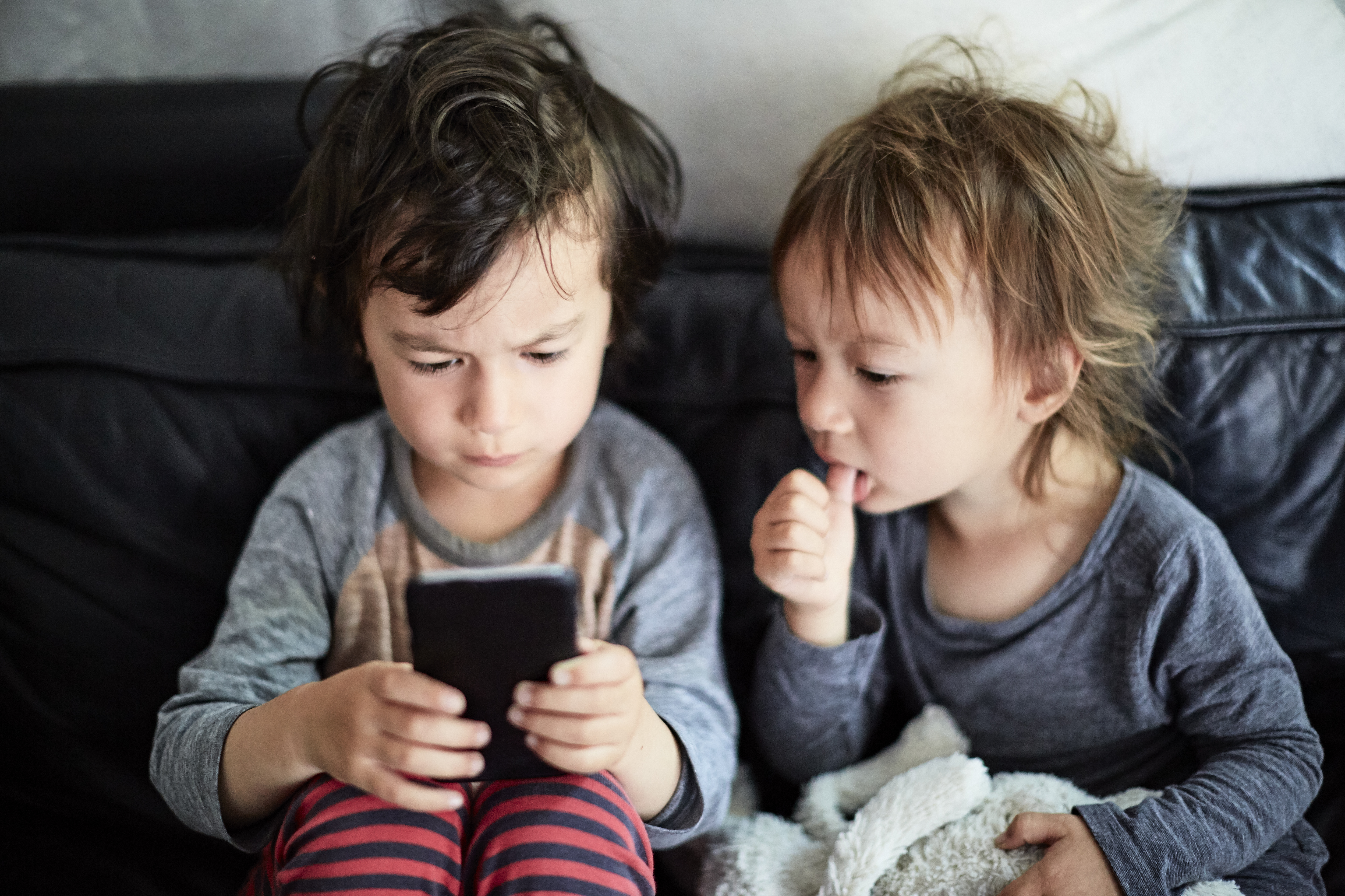 Smartphone Side Effect On Kids