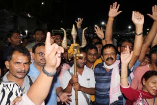 First batch of Amarnath yatries begin journey to holy cave