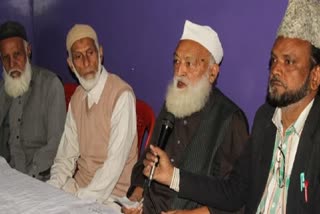 Babri Masjid Action Committee President Maulana Ataur Rahman Wajdi (M)