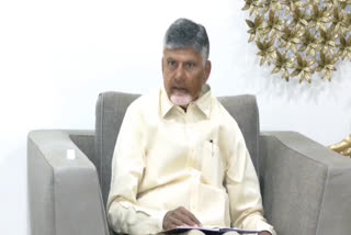 handrababu_receiving_petitions