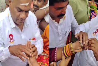 கர்ப்பிணி பெண்ணுக்கு நடுரோட்டில் வளைகாப்பு நடத்திய புஸ்ஸி ஆனந்த்