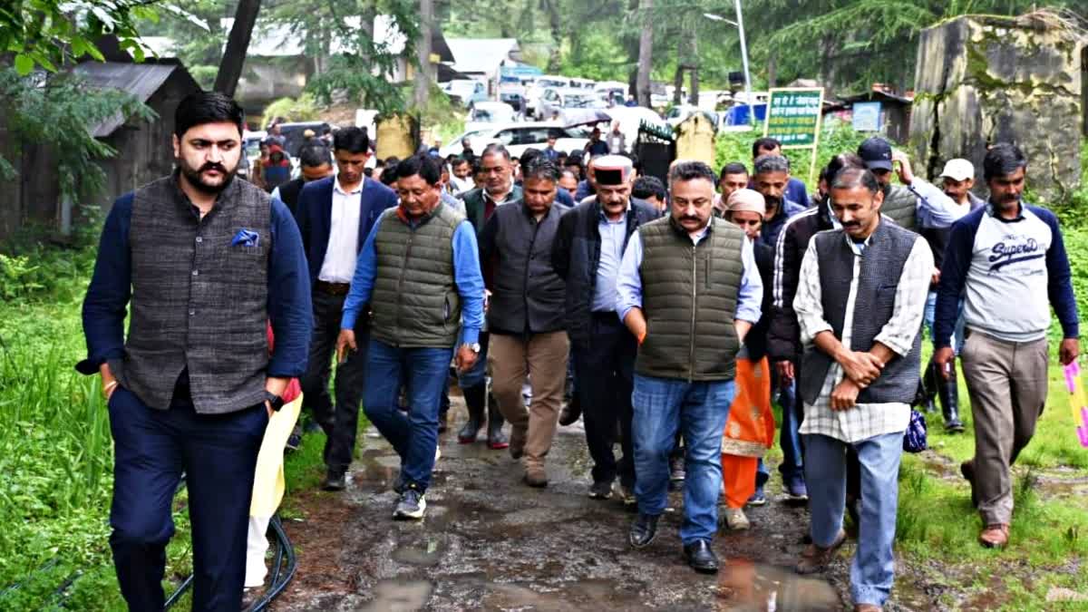 Jagat Singh Negi and Rohit Thakur Visit Kumarsain.