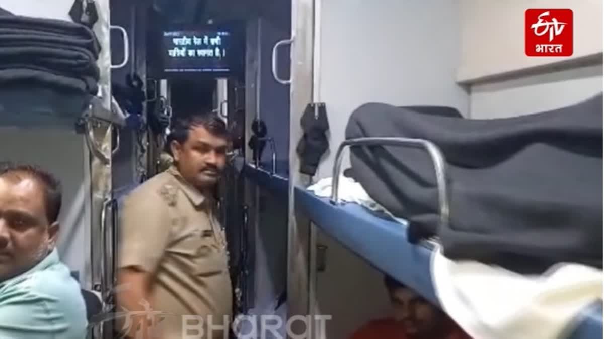 Hoax bomb threat to Delhi Jammu Rajdhani Express