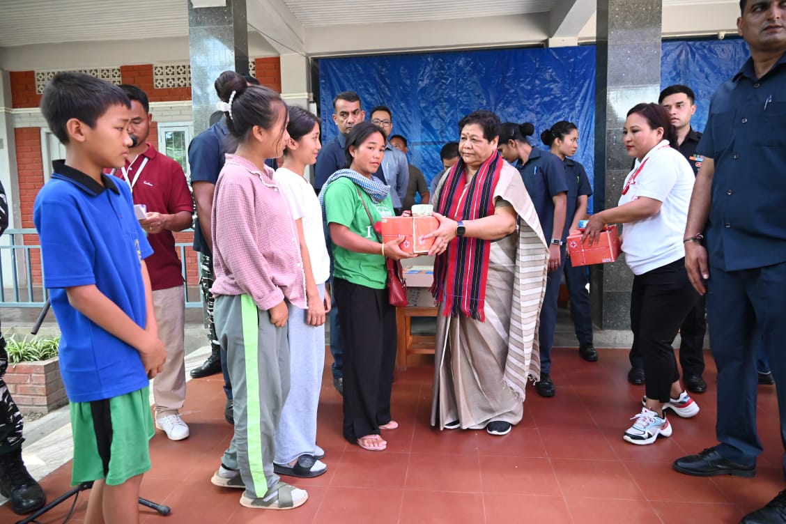 Governor Anusuiya Uikey meets people in relief camp  in Churachandpur