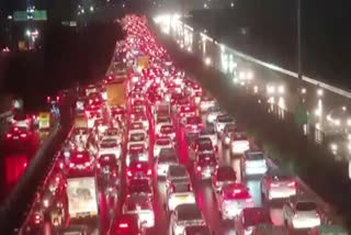 traffic jam in gurugram