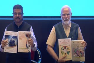 nep-2020-has-been-implemented-for-three-years-pm-modi-inaugurate-the-indian-education-summit