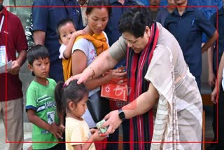 Governor Anusuiya Uikey meets people in relief camp  in Churachandpur