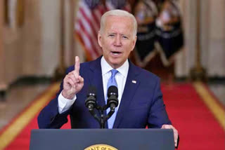 us president joe biden openly acknowledges  biden openly acknowledges 7th grandchild  7th grandchild for first time  ಹೌದು ಆಕೆಯೂ ನಮ್ಮ ಮೊಮ್ಮಗಳೇ  ಬಹಿರಂಗವಾಗಿಯೇ ಒಪ್ಪಿಕೊಂಡ ಜೋ ಬೈಡನ್​ ನೇವಿ ರಾಬರ್ಟ್ಸ್ ನನ್ನ ಮಗ ಹಂಟರ್ ಬೈಡನ್  ಹಂಟರ್ ಬೈಡನ್ ಮತ್ತು ಲಂಡೆನ್ ರಾಬರ್ಟ್ಸ್ ದಂಪತಿ  ಕಳೆದ ಕೆಲವು ವರ್ಷಗಳಿಂದ ಚರ್ಚೆ  ಕೌಟುಂಬಿಕ ವಿಚಾರಕ್ಕೆ ಅಮೆರಿಕ ಅಧ್ಯಕ್ಷ  ಅಮೆರಿಕ ಅಧ್ಯಕ್ಷ ಜೋ ಬೈಡನ್ ಕೊನೆಗೂ ಸ್ಪಷ್ಟನೆ