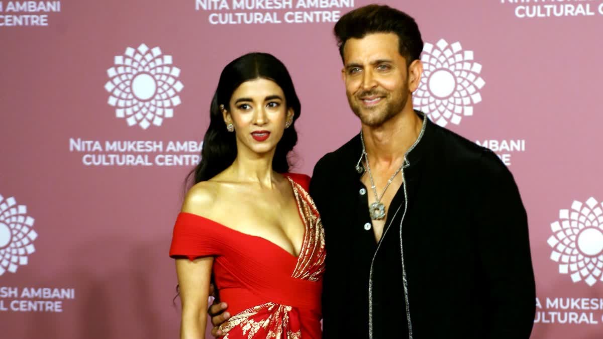 Hrithik Roshan and Saba Azad Enjoy Movie Date, Settle Breakup Speculations - Watch