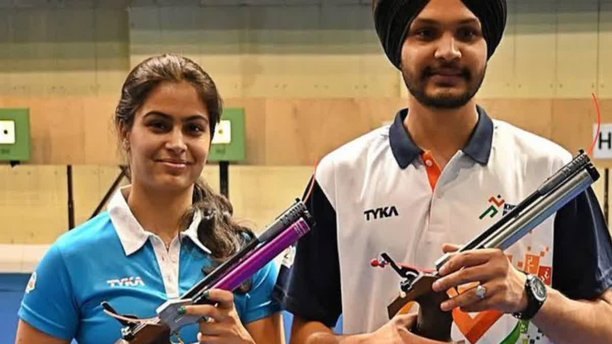 MANU BHAKAR AND SARBJOT IN SHOOTING