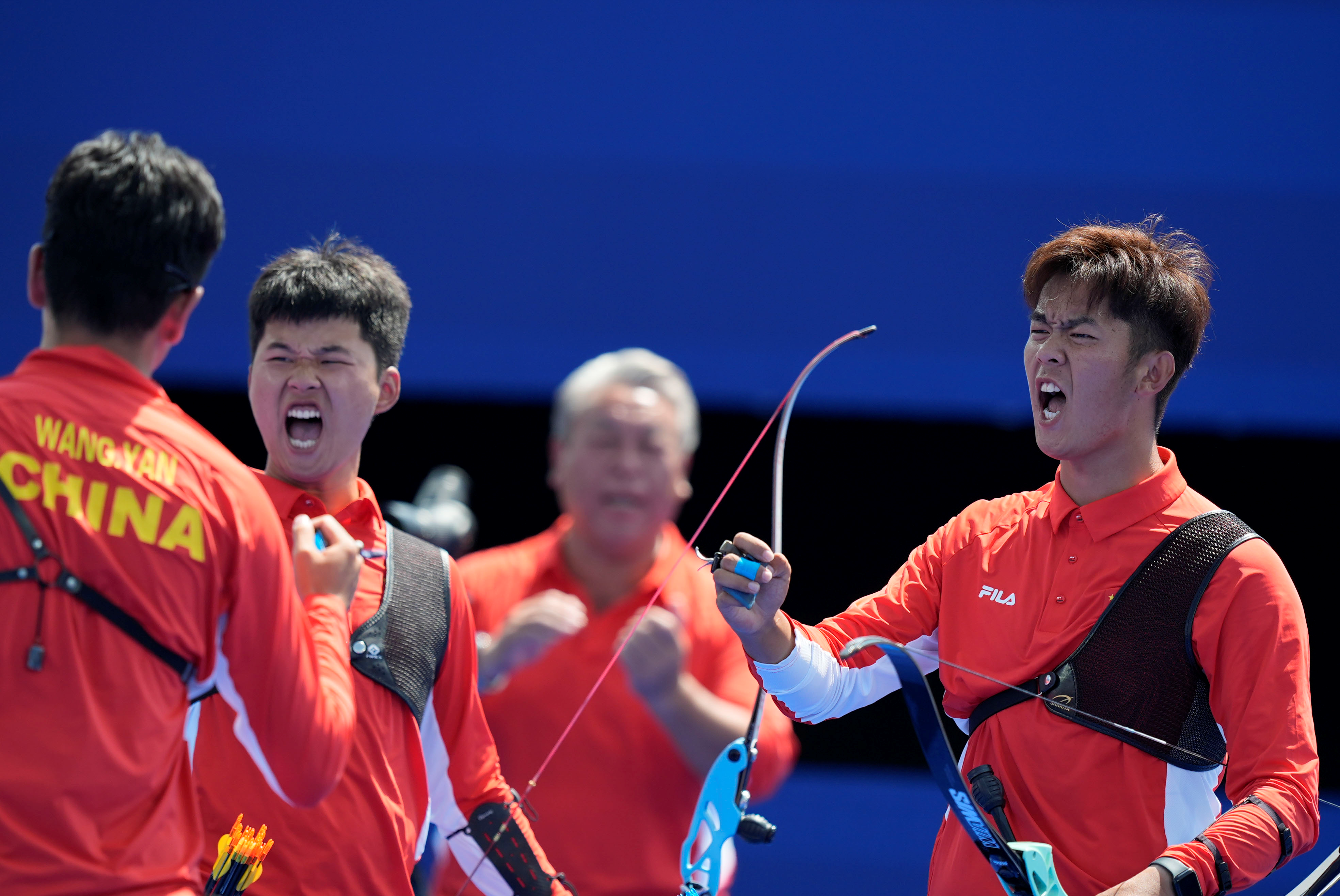 PARIS OLYMPICS 2024  CHINA VS TAIWAN ARCHERY  TAIPEI ARCHERY TEAM  CHINESE ARCHERY TEAM IN OLYMPICS  OLYMPICS 2024