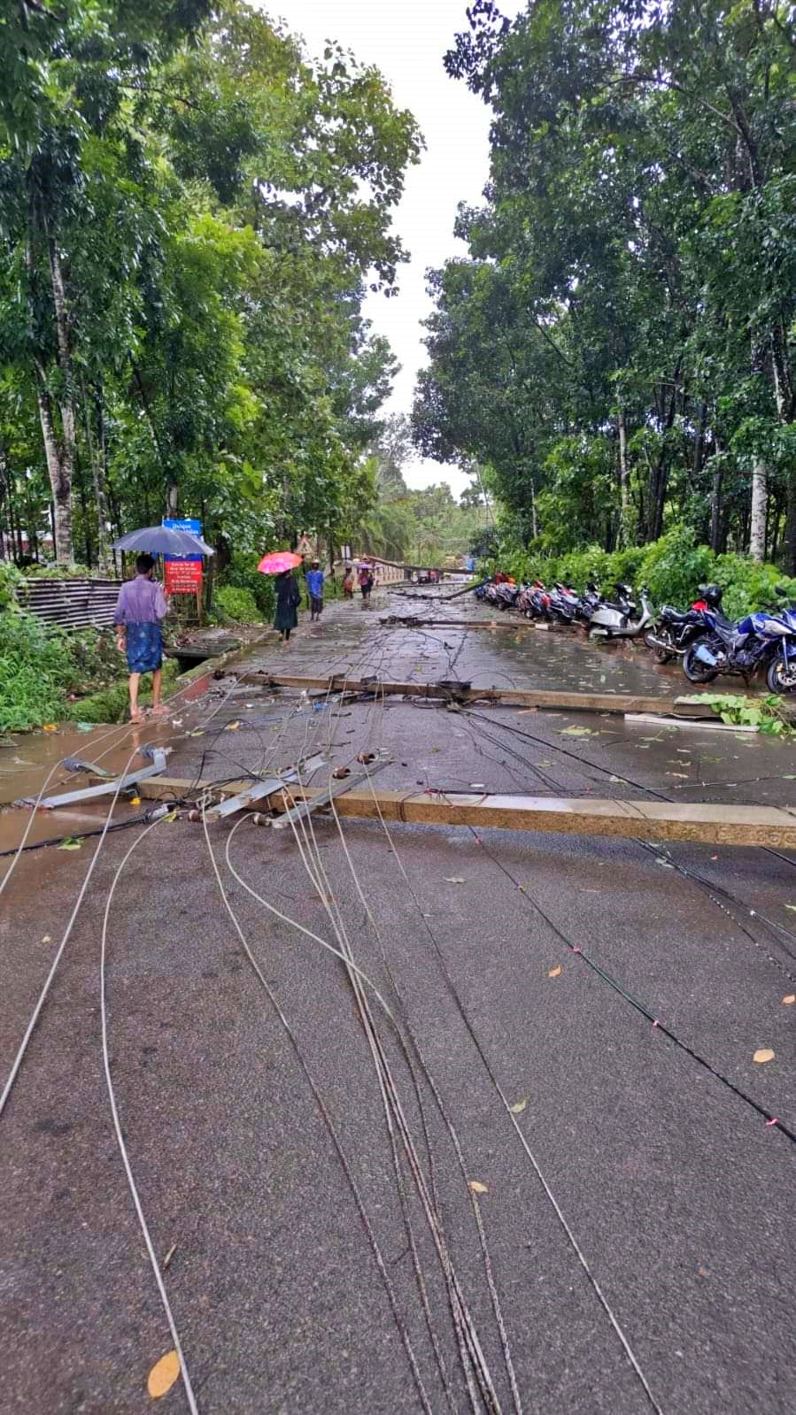 KOZHIKODE RAIN NEWS  കേരളത്തിൽ കനത്ത മഴ  KERALA RAIN UPDATE  HEAVY RAIN IN KOZHIKODE