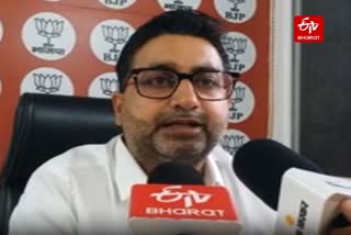 दानिश अंसारी ने कहा कि मस्जिद में जाने का एक तरीका है.