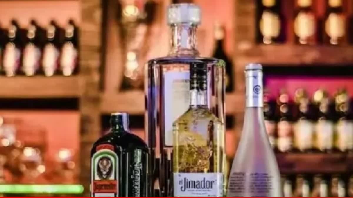 cbi-registers-case-against-seven-including-ed-assistant-director-in-delhi-liquor-scam