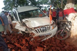 one-killed-seven-injured-road-accident-in-dumka