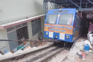 Electric train new coaches trial run at palani