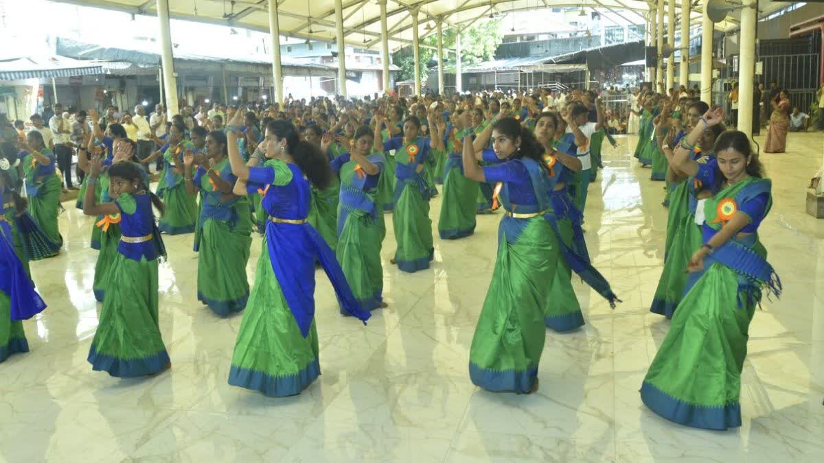 Kummi Folk Dance In Shirdi Temple