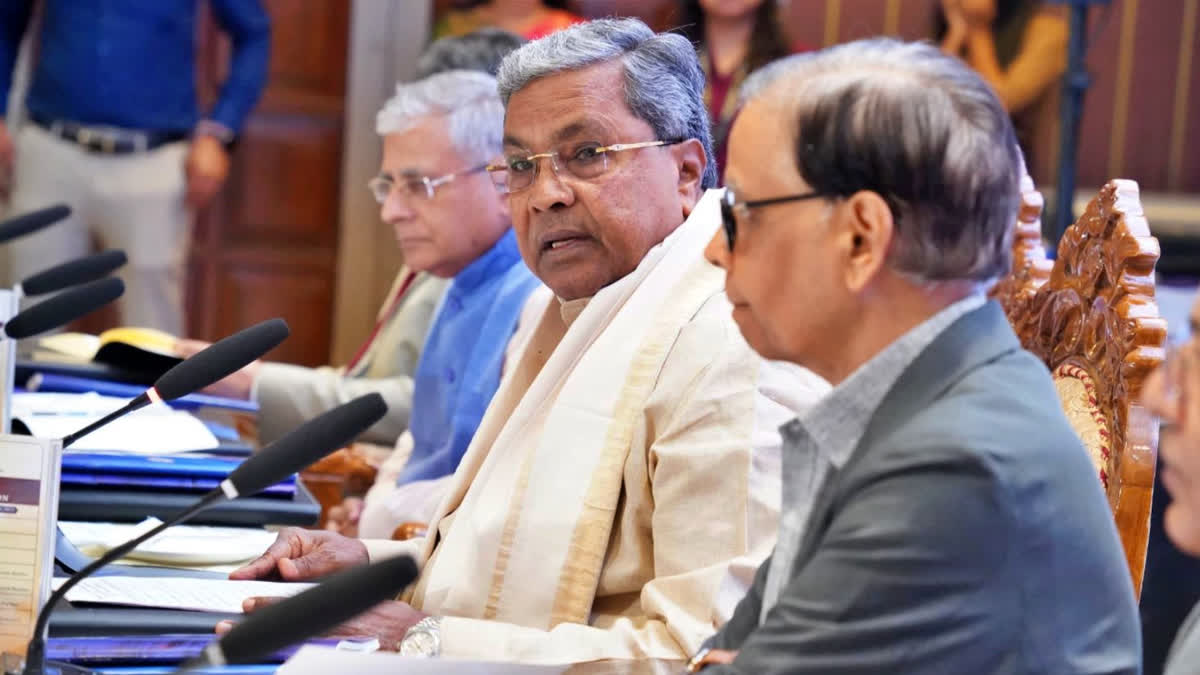 Karnataka CM Siddaramaiah addressing the Chairman of the 16th Finance Commission Arvind Panagariya and its members at a meeting in Bengaluru on Thursday.