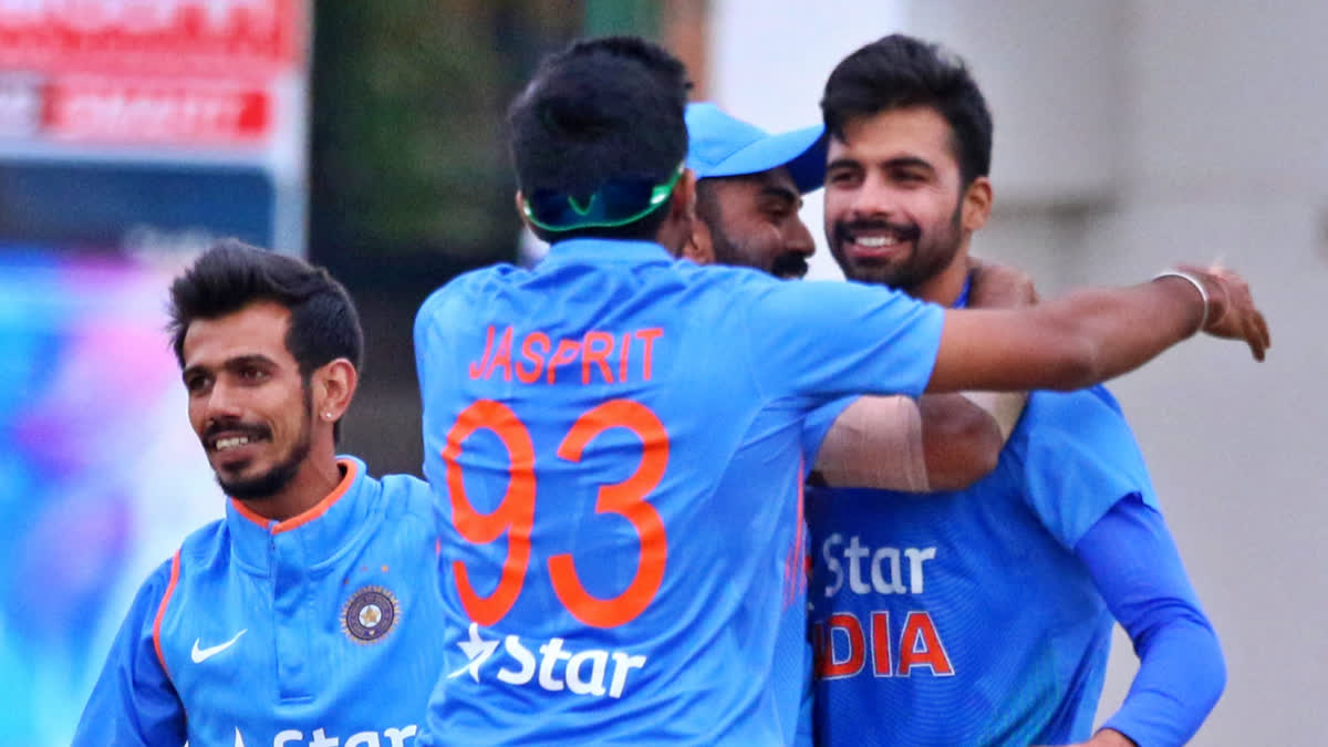 Left-arm fast bowler Barinder Sran, who played six ODIs and two T20Is for India in 2016, has announced retirement from all forms of the game through an Instagram post on Thursday. Sran holds the record for best bowling figures for India on a T20I debut, having taken four wickets, and conceding only 10 runs against Zimbabwe.