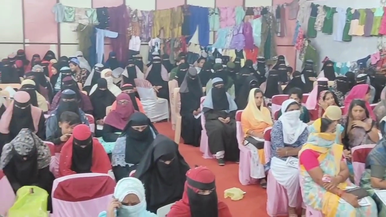 Role of Women in Building Society: Meeting of Safa Baitul Maal Branch Gulbarga