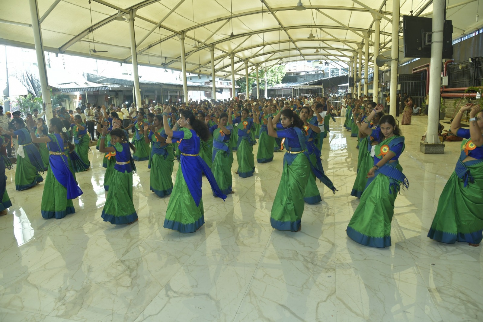 Kummi Folk Dance In Shirdi Temple