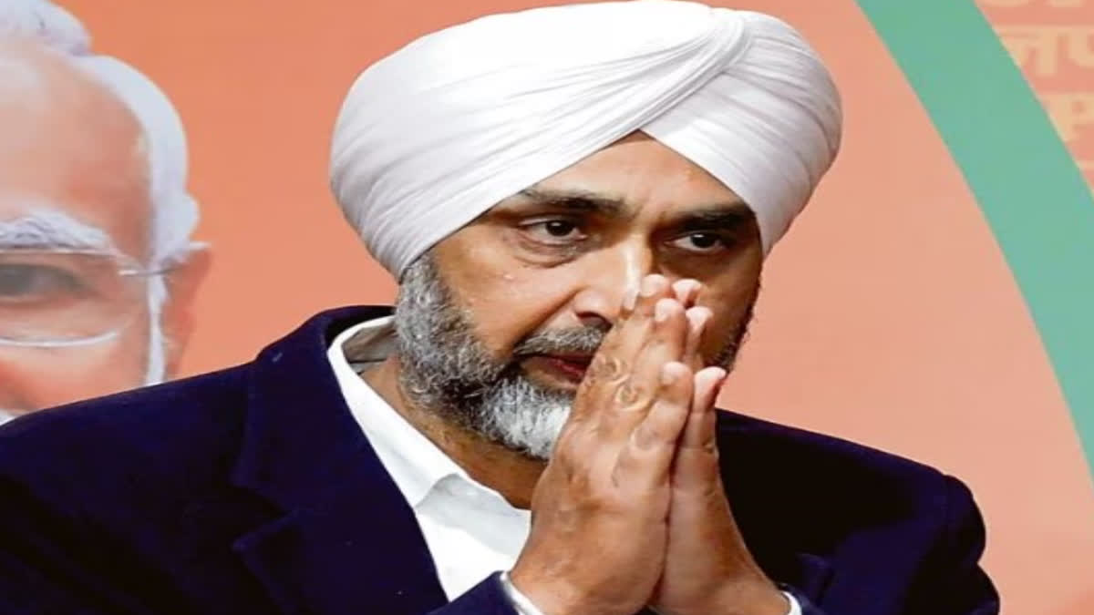 Punjab Vigilance team raids at former minister Manpreet Singh Badal's house in Shimla