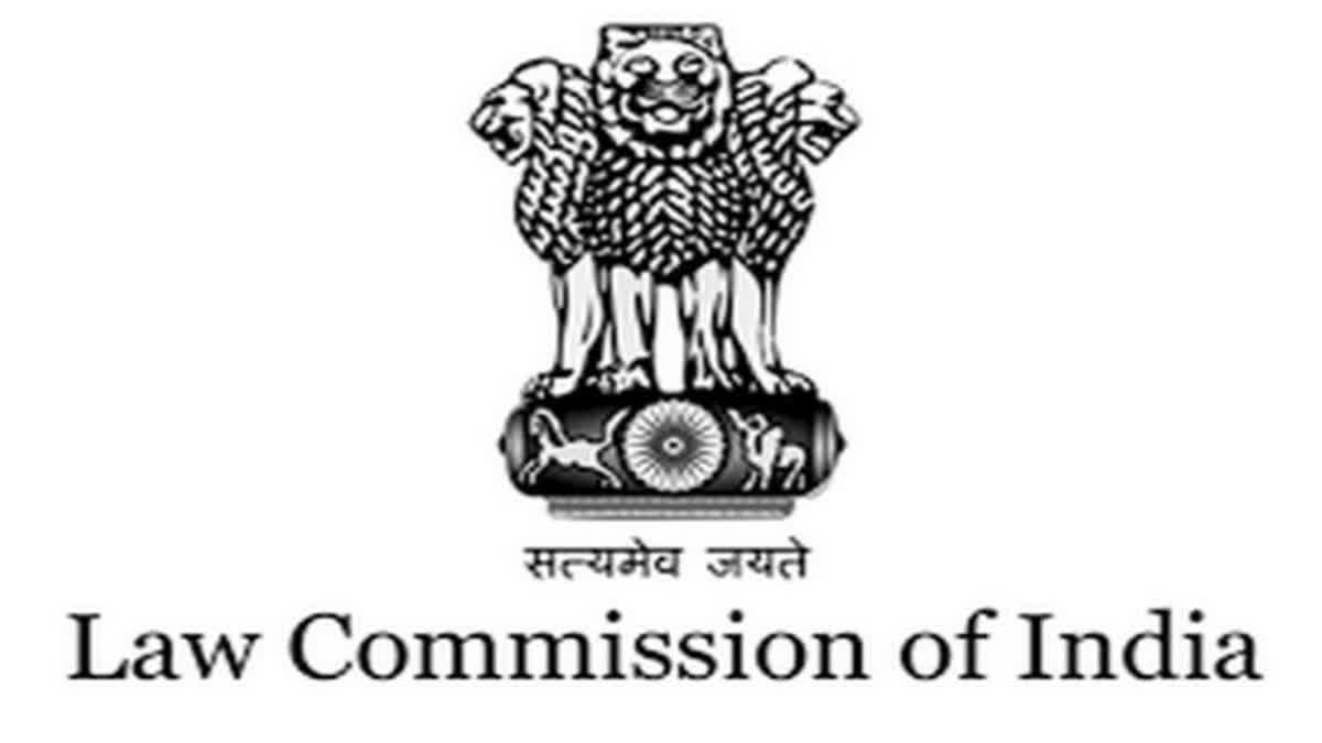 The Law Commission has recommended for allowing registration of e-FIR where the accused are not known for all cognisable offences as per Section 154 of the Code of Criminal Procedure. The Commission said the technology and means of communication have progressed in leaps and bounds and in such a landscape, clinging on to an archaic system of registering FIRs does not augur well for criminal reforms.