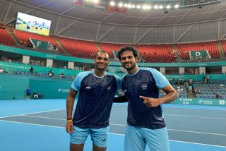 The Indian duo of Ramkumar Ramanathan and Saketh Myneni bagged a silver medal in tennis men's doubles on Friday.
