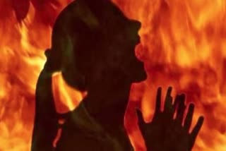 crime-news-Young Woman Set Ablaze By Her mother and brother in Uttar Pradesh