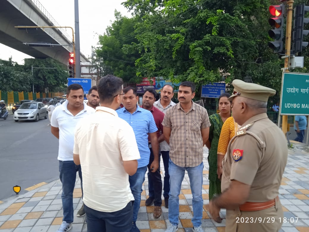 नोएडा में आपराधिक गतिविधि के रोकथाम के लिए नोएडा पुलिस सतर्क हो गई है.