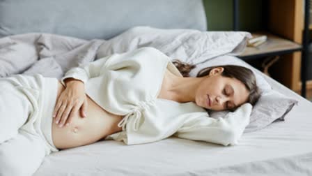 EFFECTS OF INSOMNIA IN PREGNANCY  HEALTHY PREGNANCY HABITS  SLEEP DEFICIENCY IN PREGNANCY  LACK OF SLEEP DURING PREGNANCY