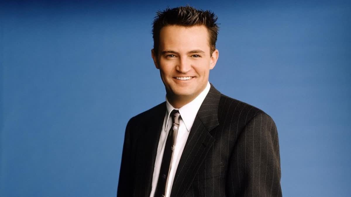 Friends star Matthew Perry passes away  Friends star Matthew Perry  Matthew Perry passes away  Matthew Perry  Matthew Perry dies  Matthew Perry found death  Matthew Perry found death hot tub at home  ഫ്രണ്ട്സ് താരം മാത്യു പെറി  മാത്യു പെറി ഹോട്ട് ടബ്ബില്‍ മരിച്ച നിലയില്‍  ഫ്രണ്ട്സ് താരം മാത്യു പെറി മരിച്ച നിലയില്‍  ഫ്രണ്ട്സ് താരം മാത്യു പെറി അന്തരിച്ചു  മാത്യു പെറി  ഫ്രണ്ട്സ് സീരീസ്