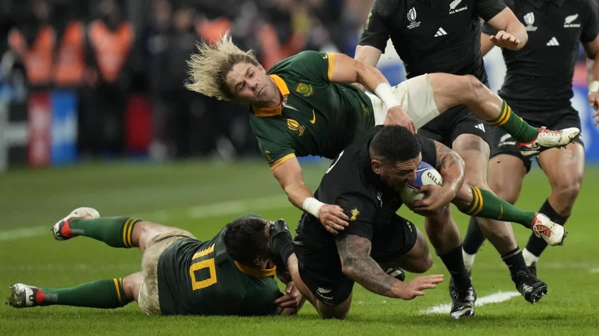 South Africa hold on to beat New Zealand 12-11 and win historic fourth Rugby World Cup title