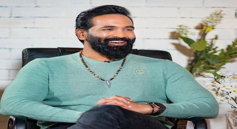 Vishnu Manchu Injured