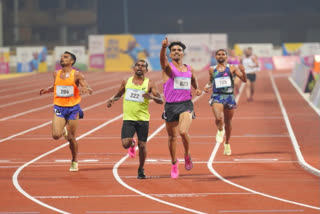 Tamil Nadu's VK Elakkiyadasan and SS Sneha clinched gold medals in the 100m race in the second day of the National Games.