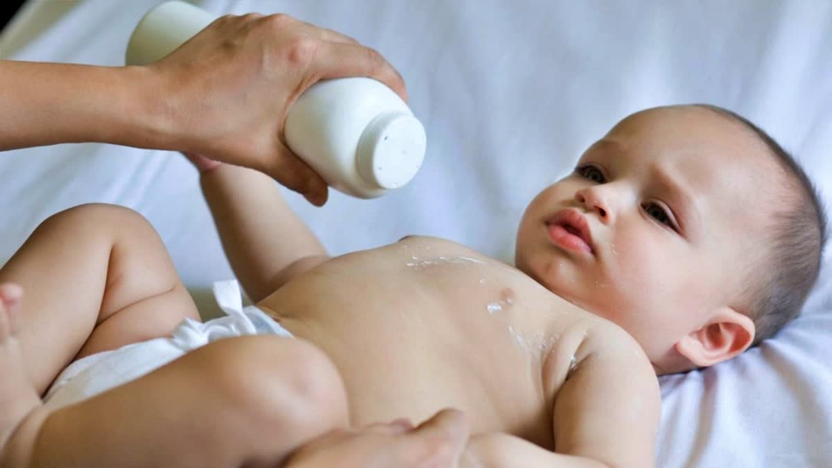 Does Talcum or Baby Powder Cause Cancer ? Research