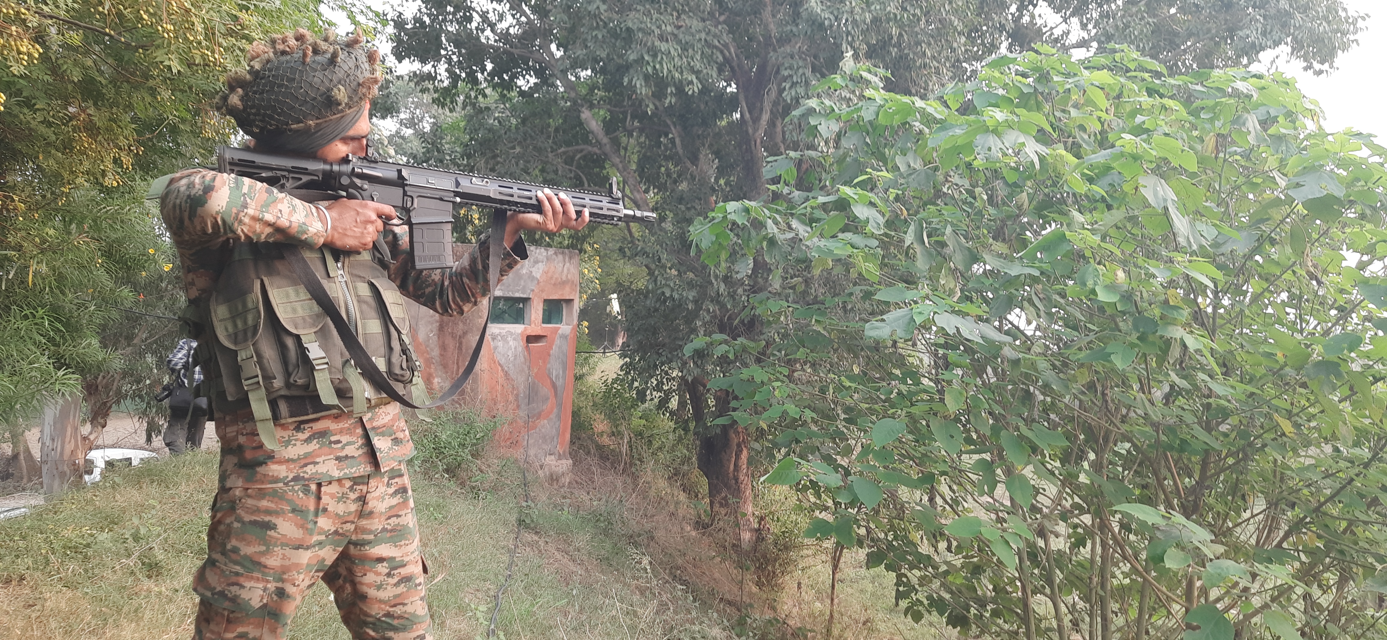 ARMY VEHICLE FIRED BATTAL AKHNOOR