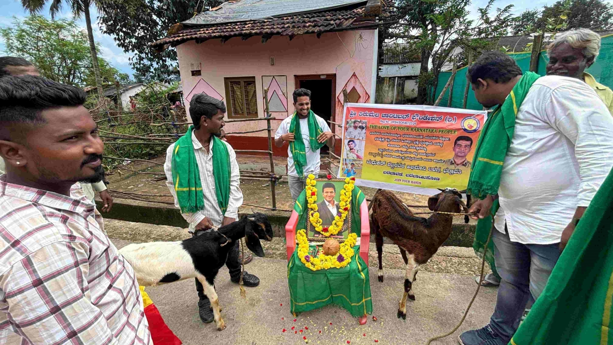 APPU Fans gave two goats to widow