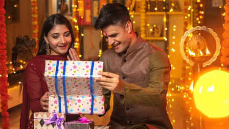 Check out the best Bhai Dooj gift ideas below.