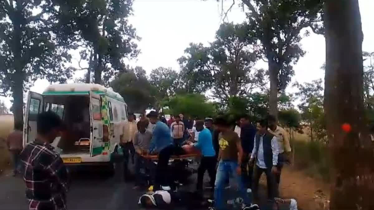 Road accident in Surguja