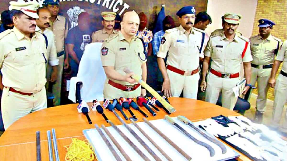 Police Arrest Gang Attempting to Commit Theft in Bhimavaram