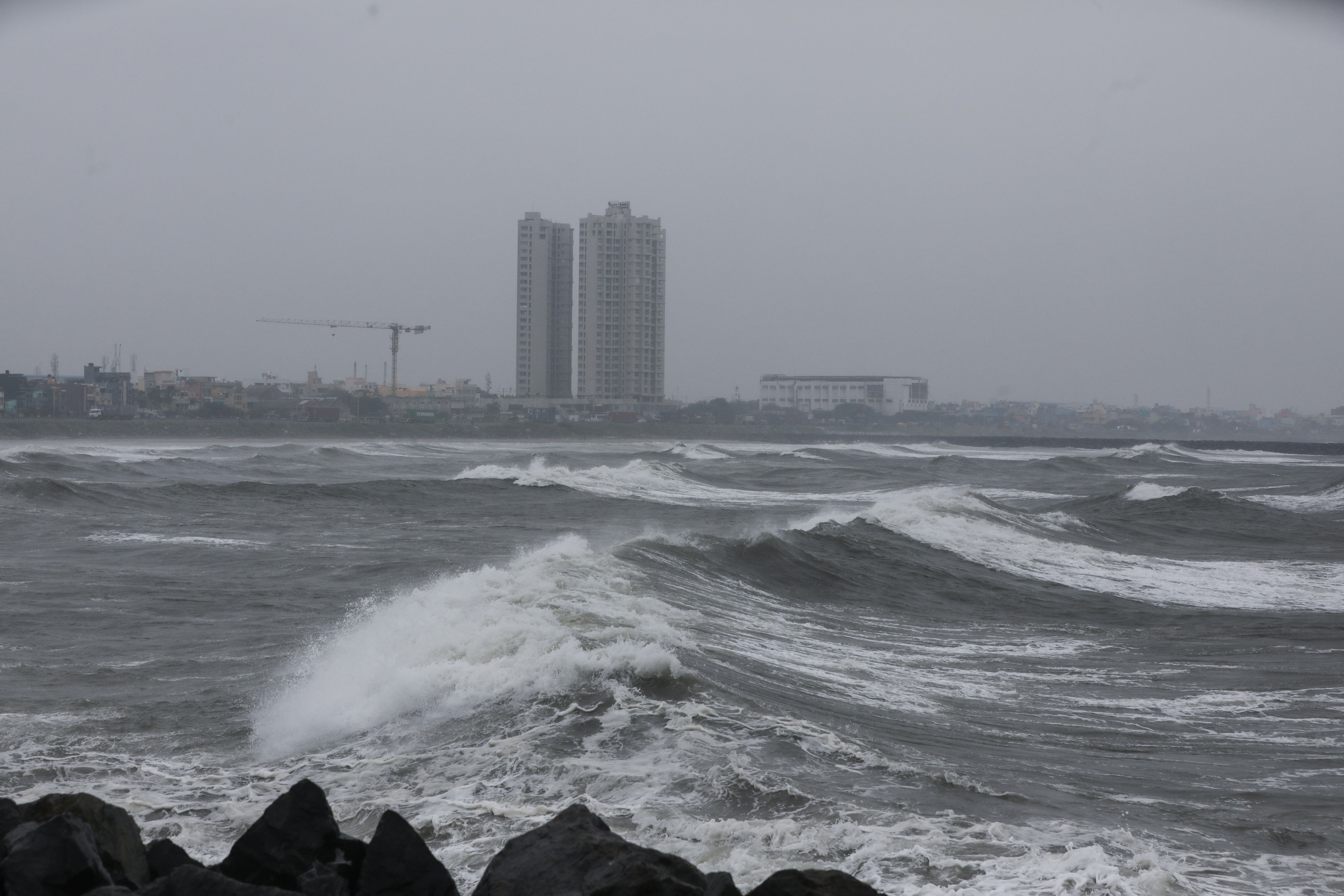 CYCLONE FENGAL  ORANGE ALERT IN KERALA  CYCLONE FENGAL TAMIL NADU  PUDUCHERRY CYCLONE