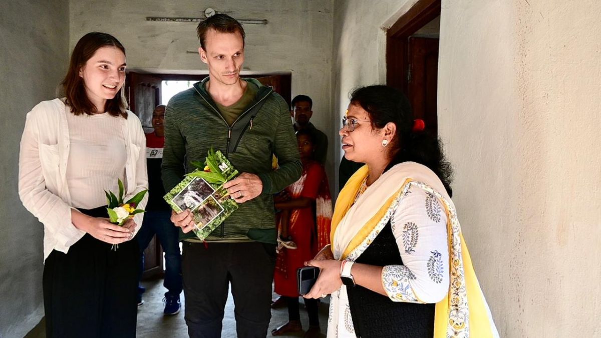 NETHERLANDS COUPLE REACHED MCB