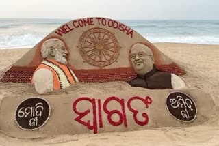 SUDARSAN PATTNAIK  welcomed PM Narendra Modi, Home Minister Amit Shah by making a figure on sand