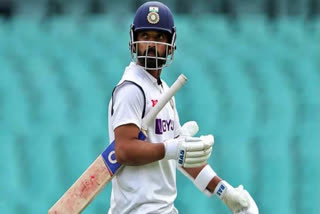 The Indian cricketer Ajinkya Rahane has shared a short clip from his practise session and has captioned it "No rest days". The post came just after India lost its years long wish to win a test series on South African soil. Fans have already reacting to his posts, saying that it would have been fruitful if the team had Rahane playing in the Rainbow nation.