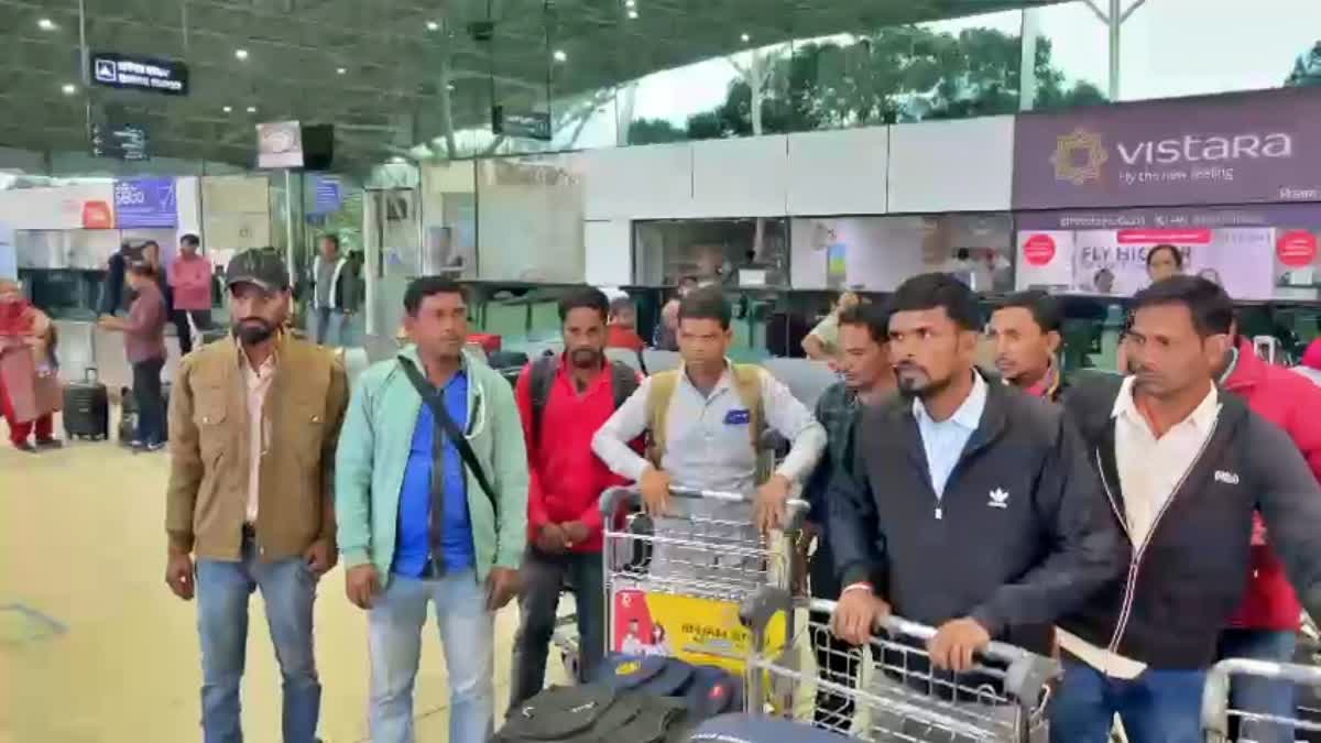 Jharkhand Workers stranded in Cameroon