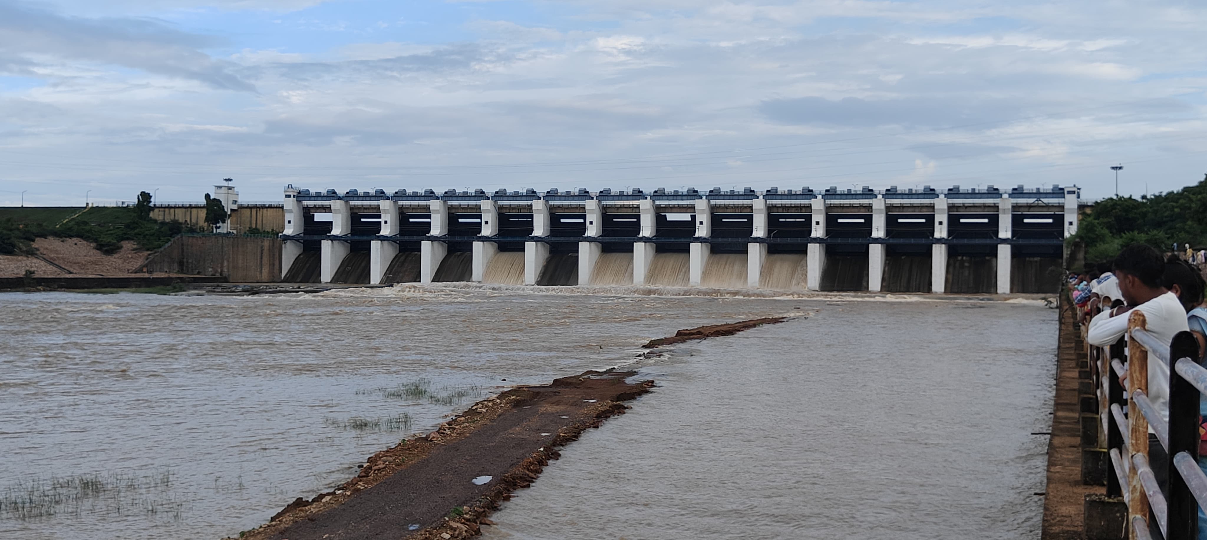 Gangrel Dam Of Dhamtari